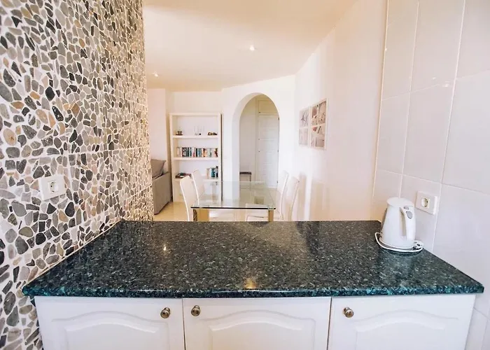 2 Bedrooms In Parque Santiago Apartment Arona (Tenerife)