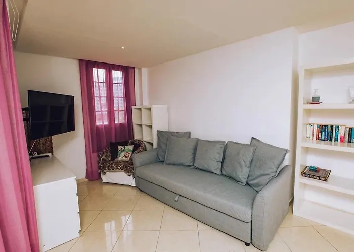 2 Bedrooms In Parque Santiago *