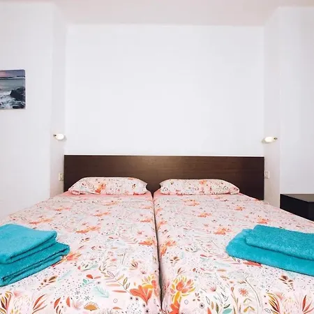 2 Bedrooms In Parque Santiago Apartamento