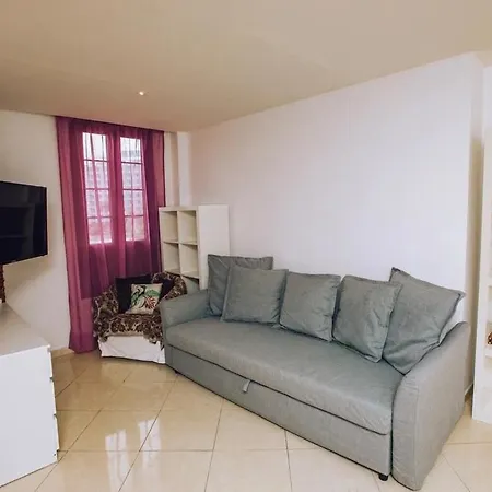 2 Bedrooms In Parque Santiago *