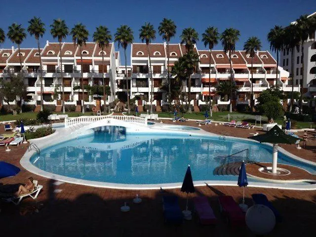 2 Bedrooms In Parque Santiago דירה